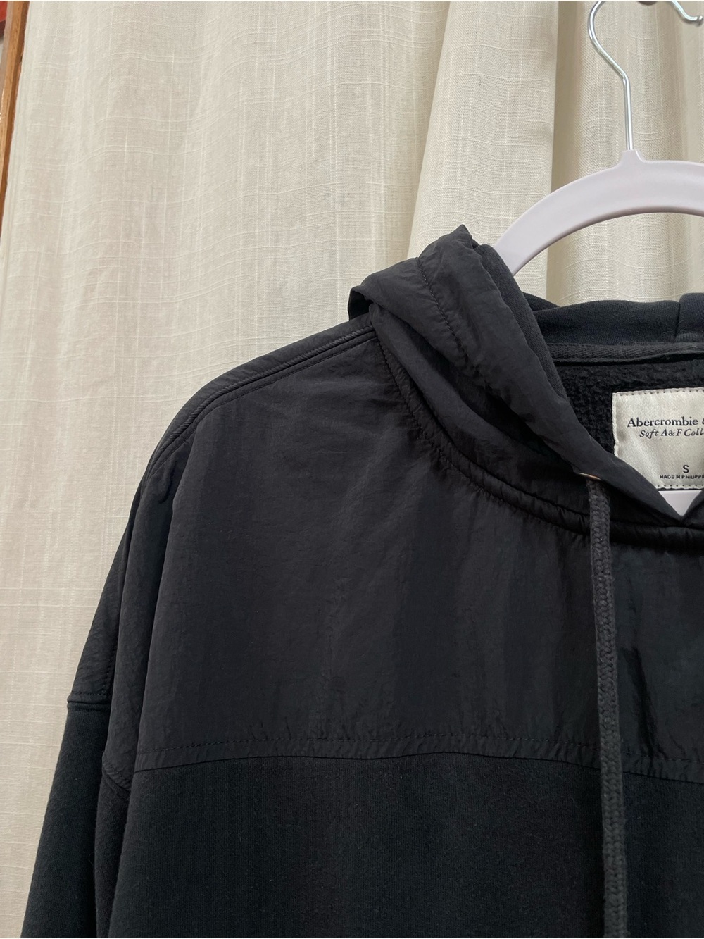 2 Abercrombie soft AF cropped hoodie s - Picture 6 of 14
